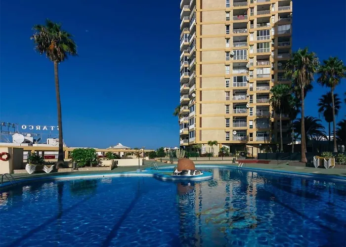 Full Center Of Las Americas, Renovated, High Floor