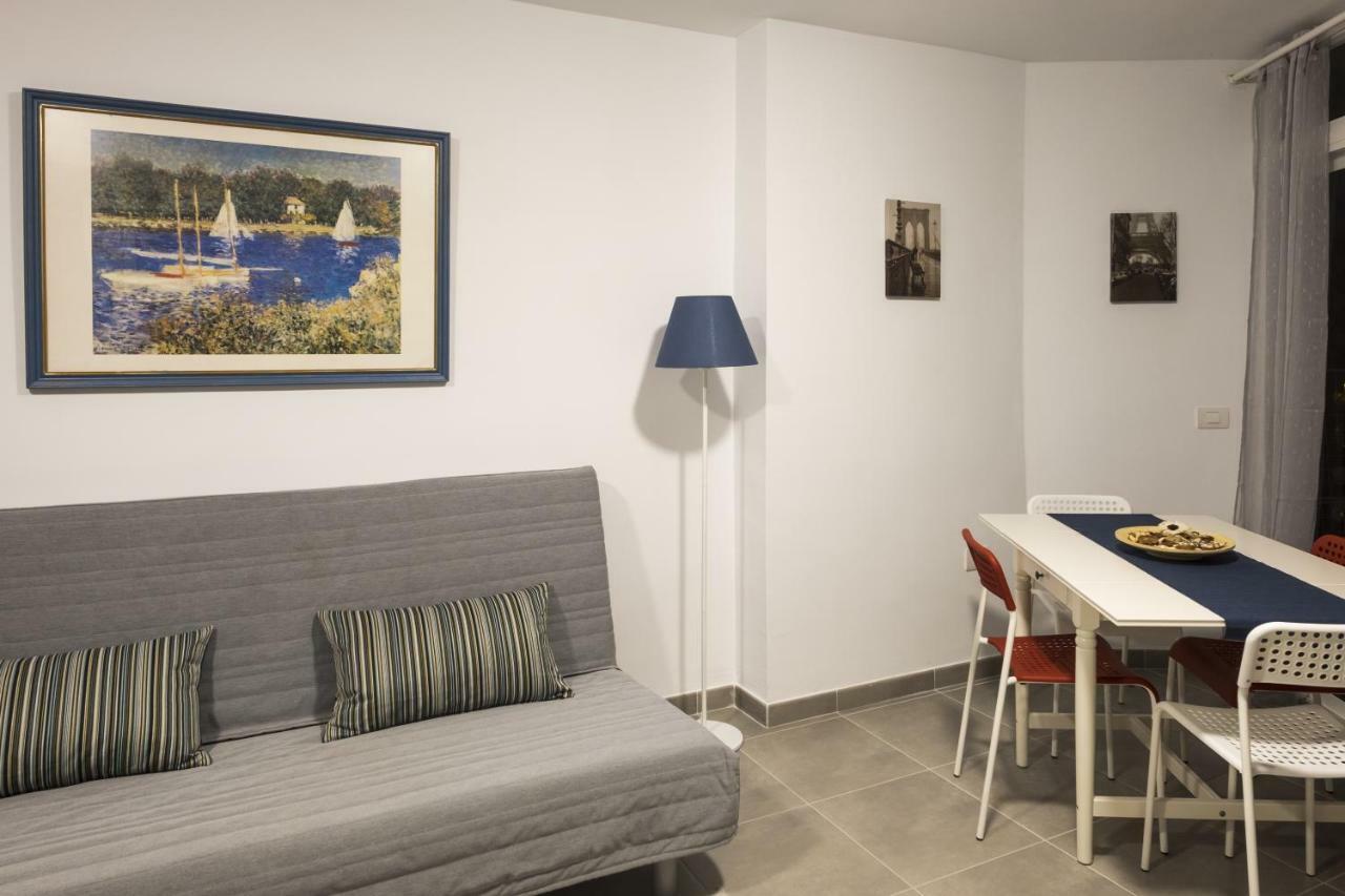 Full Center Of Americas, Renovated, High Floor